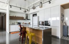 虽然概率小但仍有